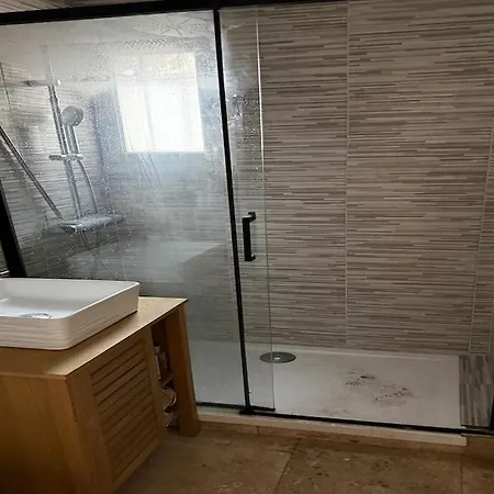 Furnished 2-room With Terrace Lägenhet Agde