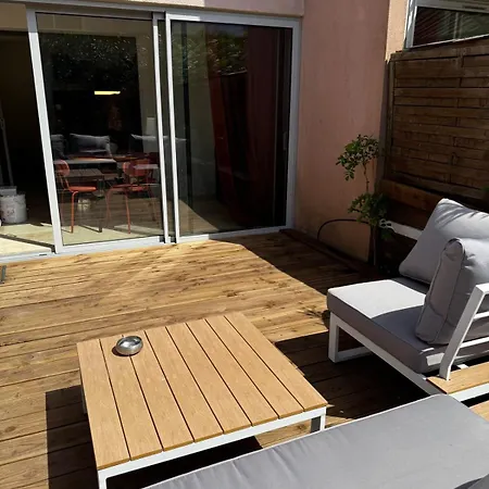 Appartement Furnished 2-room With Terrace Agde