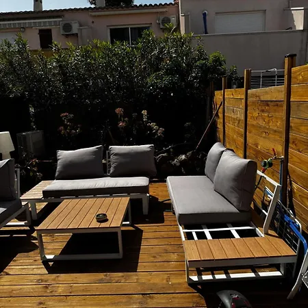 Furnished 2-room With Terrace Lägenhet Agde