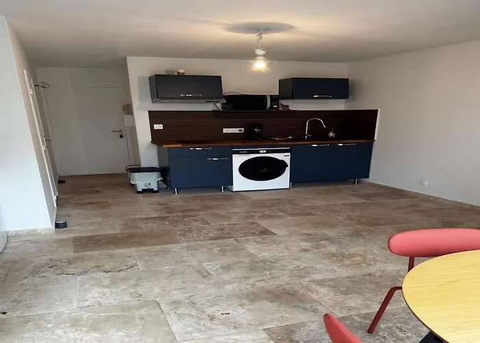 Διαμέρισμα Furnished 2-room With Terrace Agde