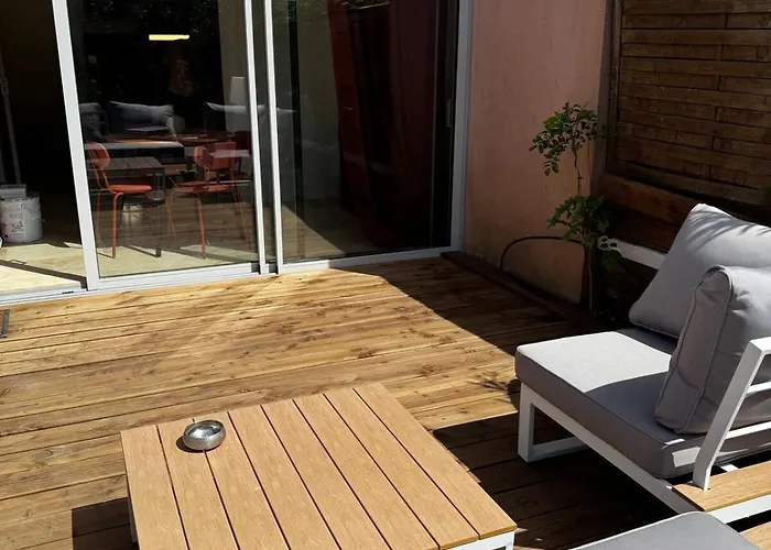 Διαμέρισμα Furnished 2-room With Terrace Agde