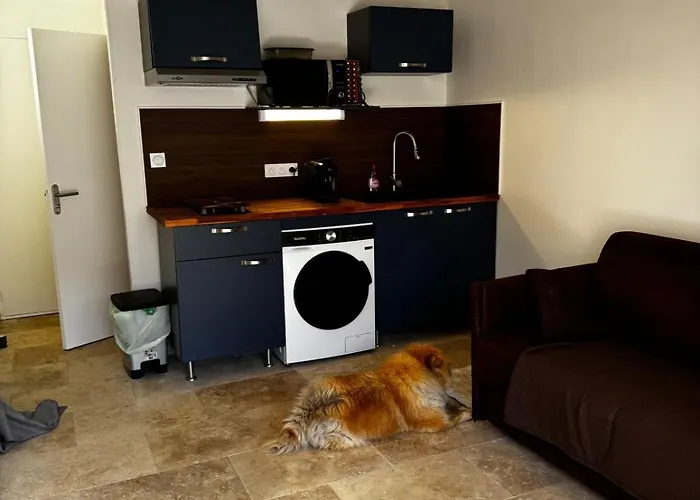 Διαμέρισμα Furnished 2-room With Terrace *
