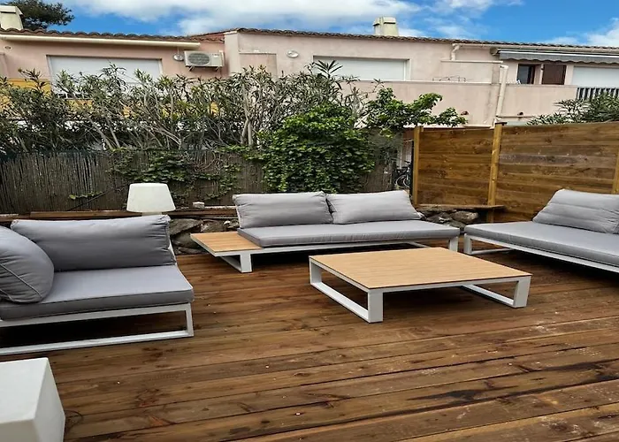 Διαμέρισμα Furnished 2-room With Terrace Agde